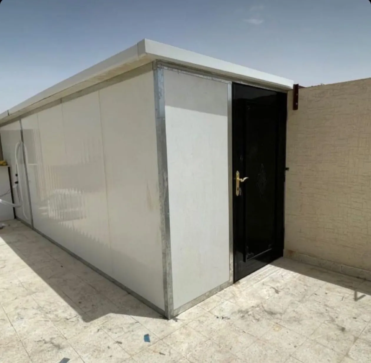 مقاول تركيب ملحق ساندوتش بانل حي الياسمين الرياض