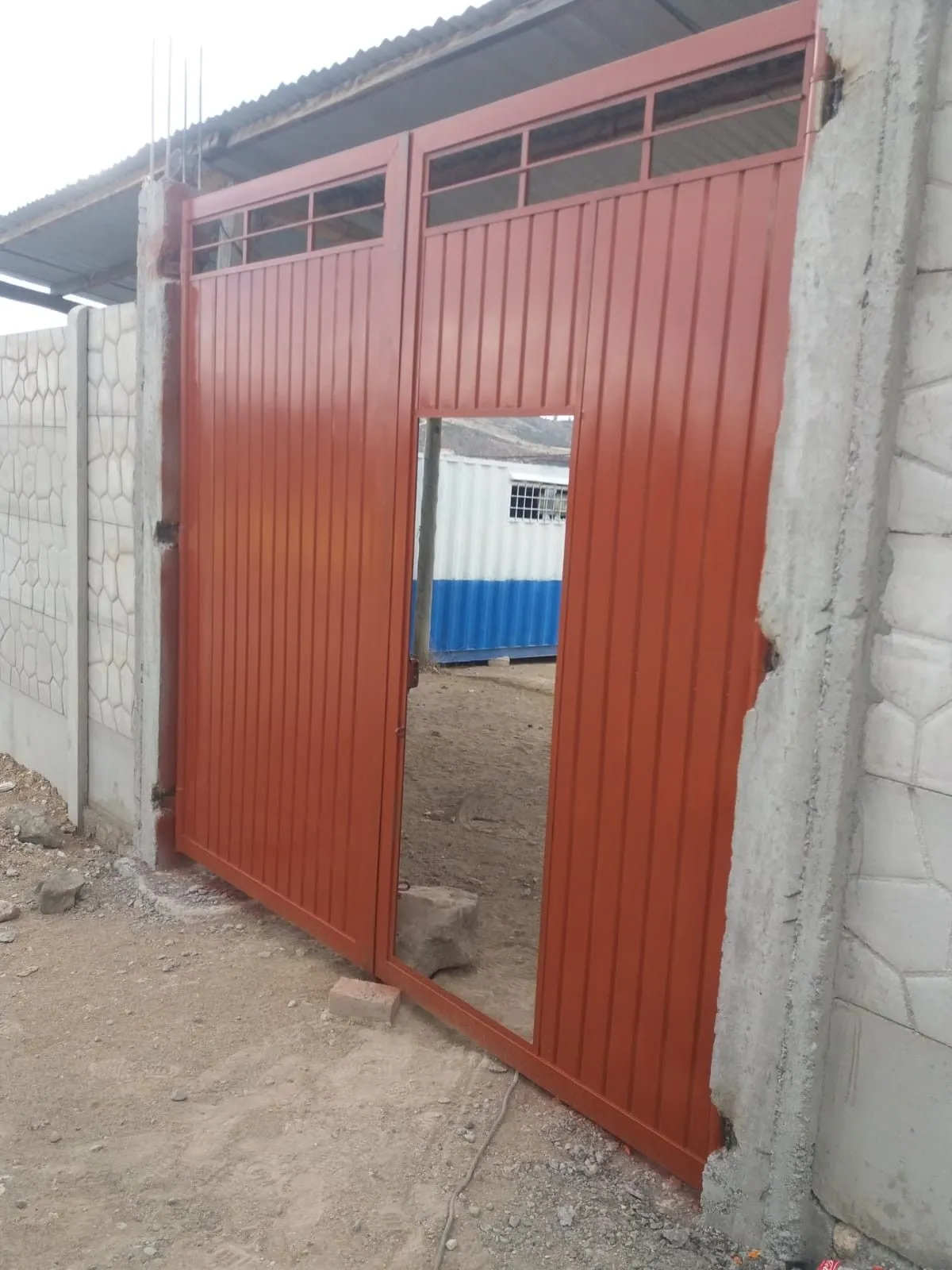 حداد  تركيب  ابواب  حديد حي طويق