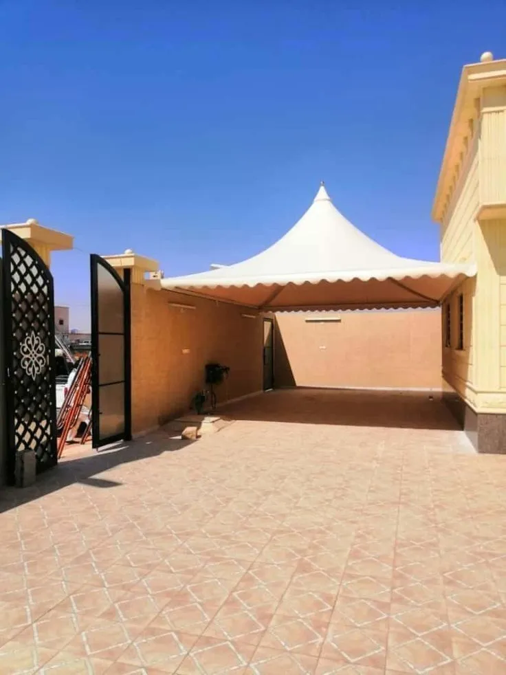مظلات سيارات  هرمية حديثة مودرن الرياض