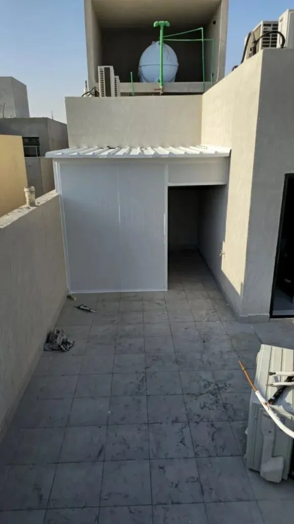 بناء غرف ساندوتش بنل|فني تركيب ألواح ساندوتش بنل الرياض