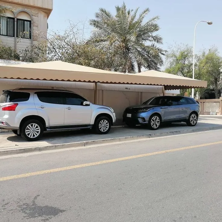 أنواع مظلات السيارات المناسبة لمناخ الرياض
