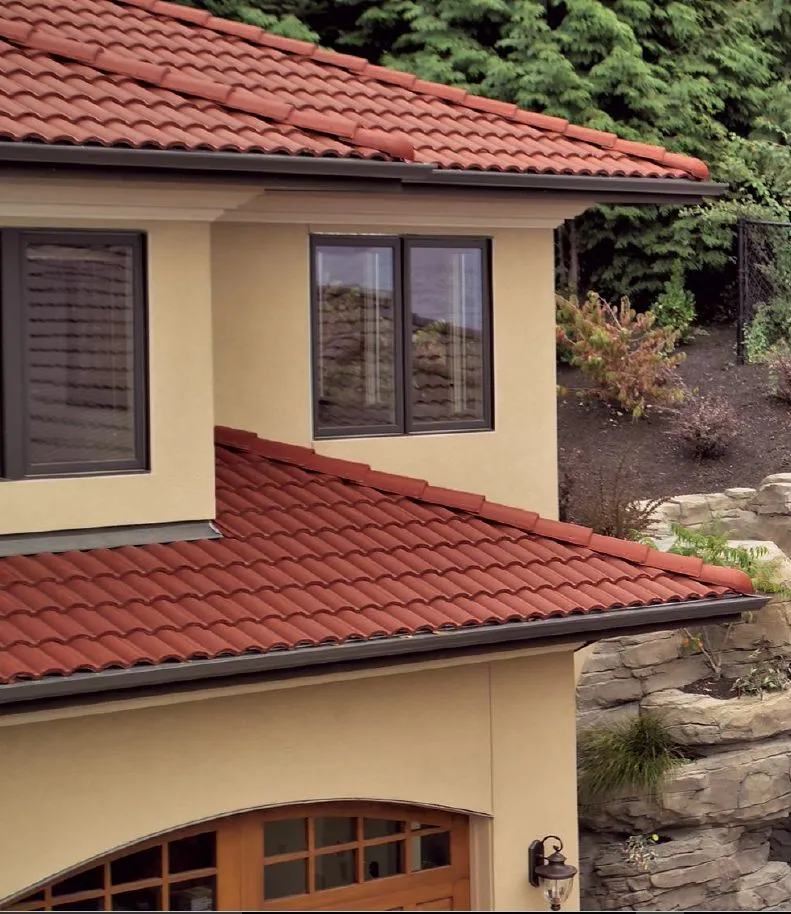 تركيب قرميد فلل واستراحات بالرياض – حماية قوية ومظهر أنيق