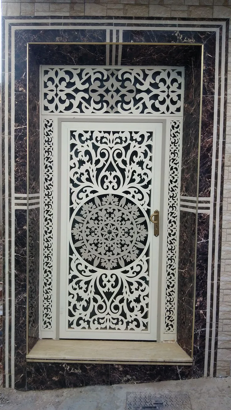 أبواب قص ليزر بالرياض – أشكال هندسية لمداخل المنازل و الفلل