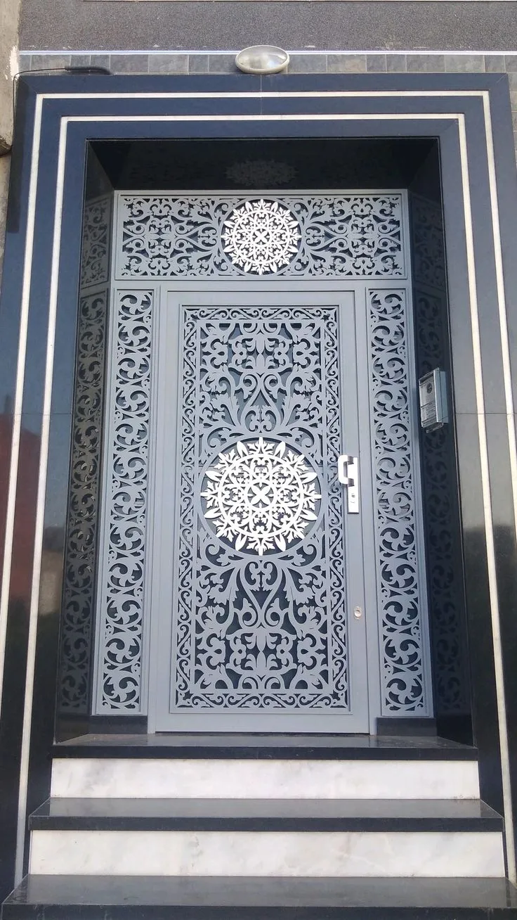 أبواب قص ليزر بالرياض – أشكال هندسية لمداخل المنازل و الفلل