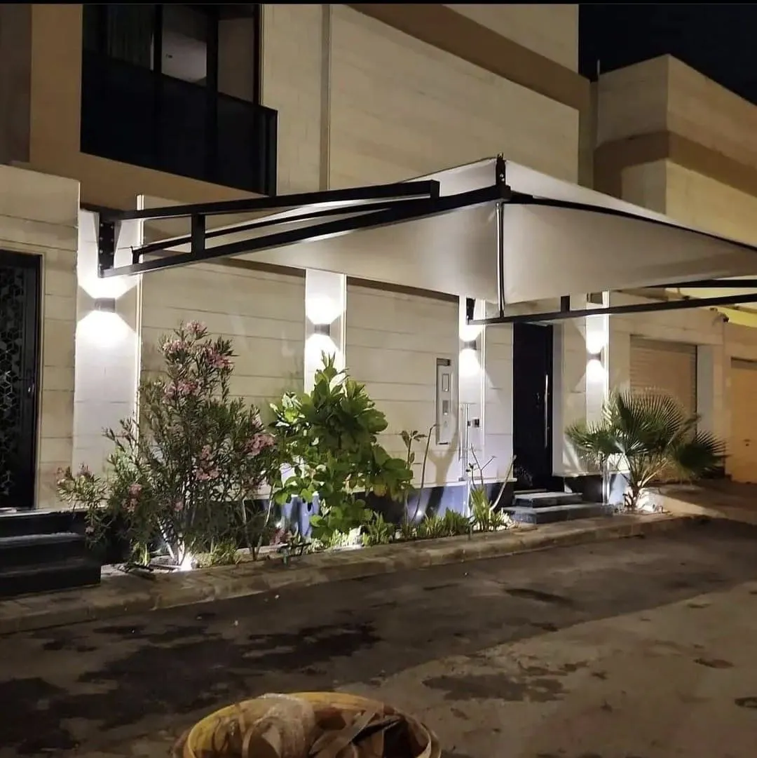 مظلات سيارات حديد بالرياض – قوة تحمل ومقاومة للعوامل الجوية