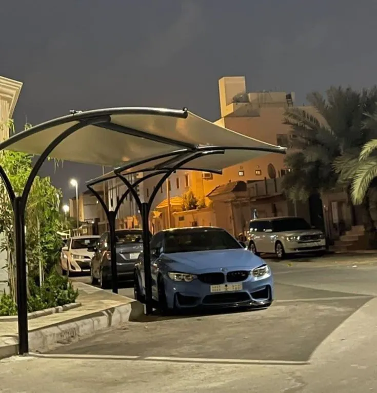 مظلات سيارات حديد بالرياض – قوة تحمل ومقاومة للعوامل الجوية