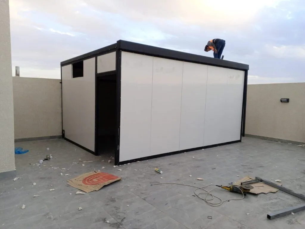 قواطع ساندوتش بنل بالرياض – تنظيم مثالي للمساحات الداخلية