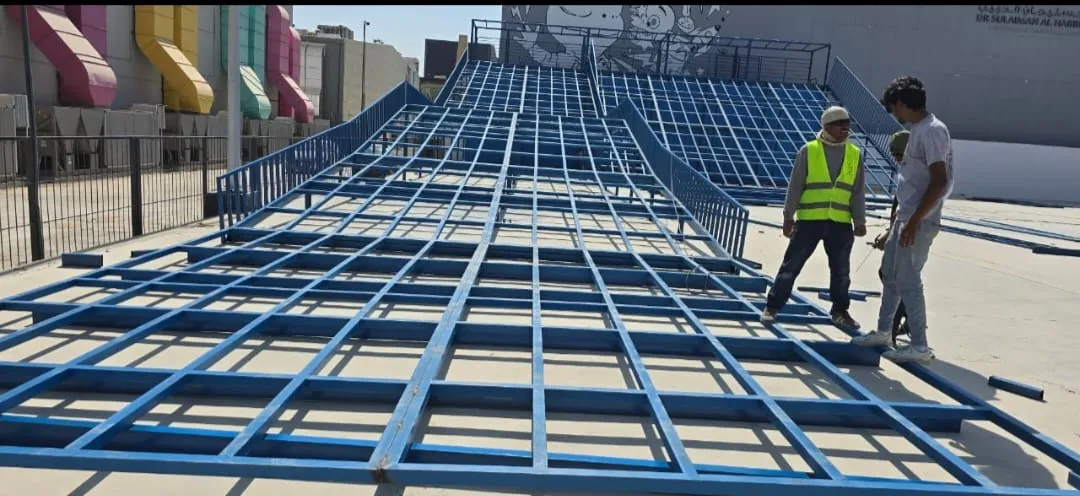 حداد هناجر ومستودعات حي النرجس